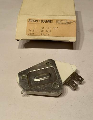 Opel Rekord Ascona Manta Kadett Lichtmaschinenregler 14V 55116387